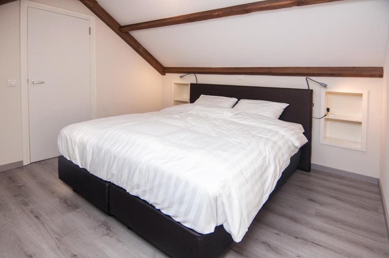 Vakantiehuis De Bergplaats Hapert Buitenkant foto