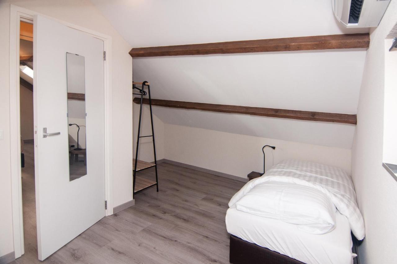 Vakantiehuis De Bergplaats Hapert Buitenkant foto